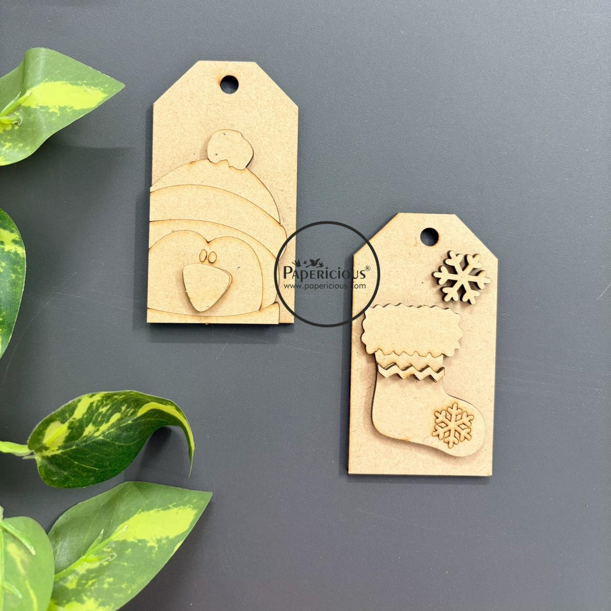 Christmas Tag - Santa & Stockings