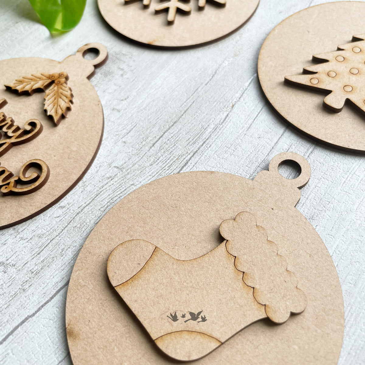 Christmas Tag- Ornaments - 2 Layered