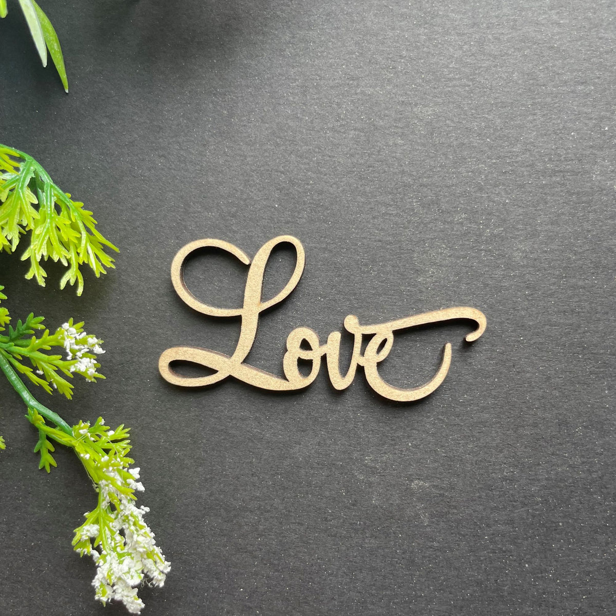 PAPERICIOUS MDF Cutout -Cursive Love - Style 10133