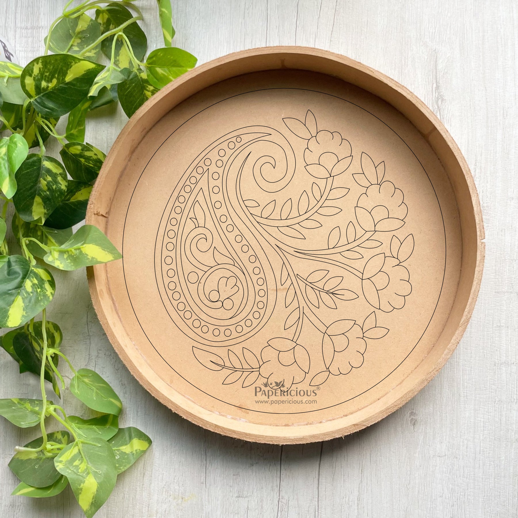 Premarked MDF Round Tray - Paisley Leaves