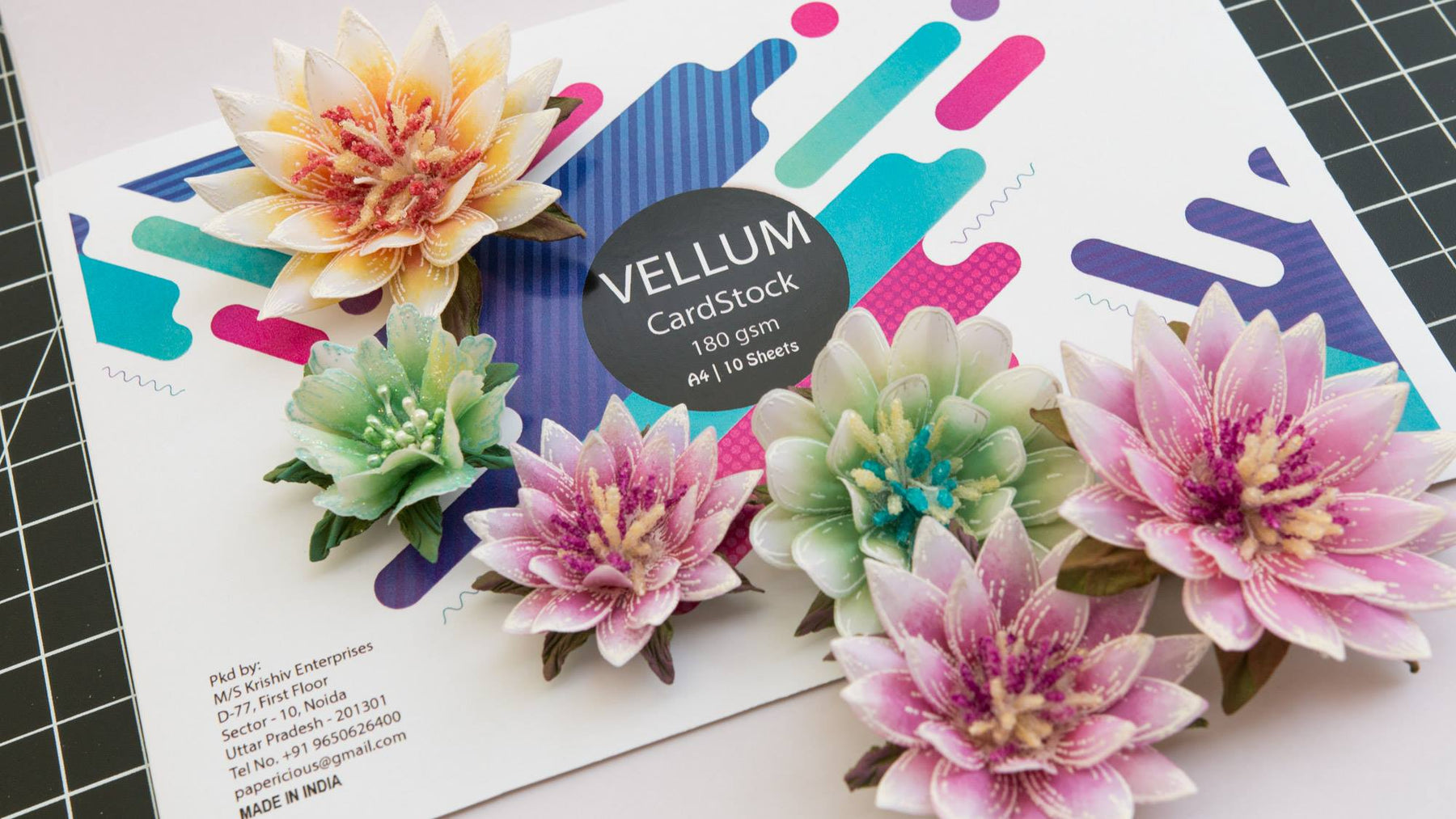 PAPERICIOUS - Vellum Flowerite - 180GSM Colored Cardstock / 10 Sheets